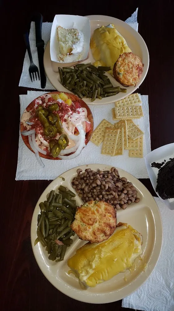 Chicken Enchilada Green Beans Mexican Cornbread Peas & Salad Dessert & Tea